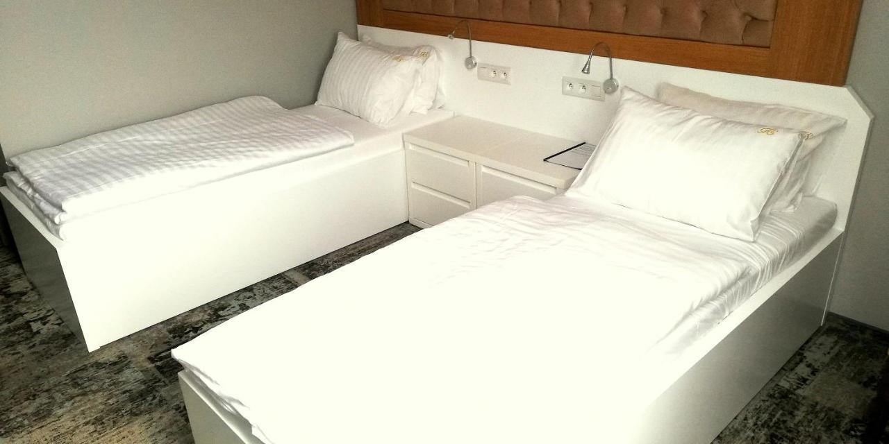 Hotel Sjesta Nowa Sol Ngoại thất bức ảnh