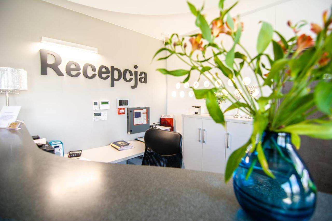 Hotel Sjesta Nowa Sol Ngoại thất bức ảnh