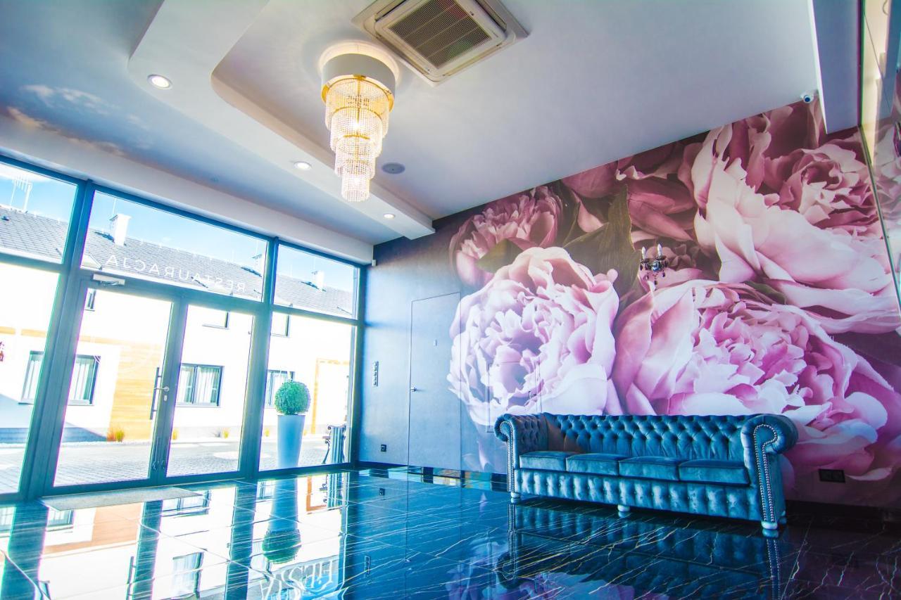 Hotel Sjesta Nowa Sol Ngoại thất bức ảnh