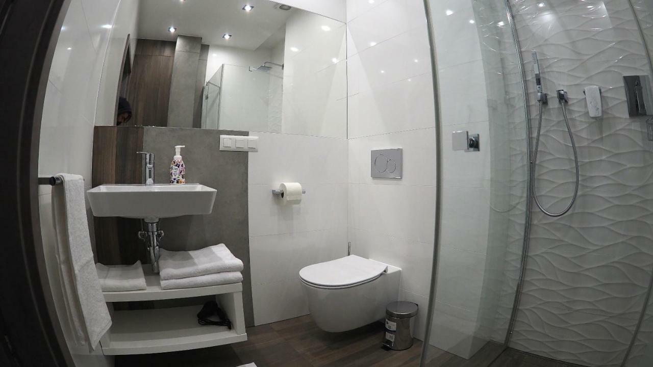 Hotel Sjesta Nowa Sol Ngoại thất bức ảnh