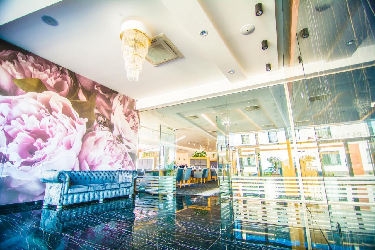 Hotel Sjesta Nowa Sol Ngoại thất bức ảnh