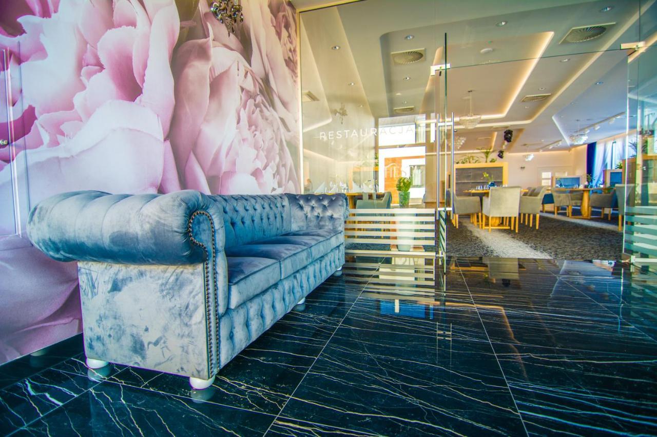 Hotel Sjesta Nowa Sol Ngoại thất bức ảnh