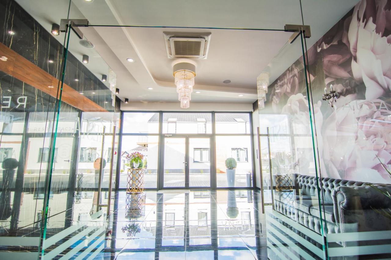 Hotel Sjesta Nowa Sol Ngoại thất bức ảnh